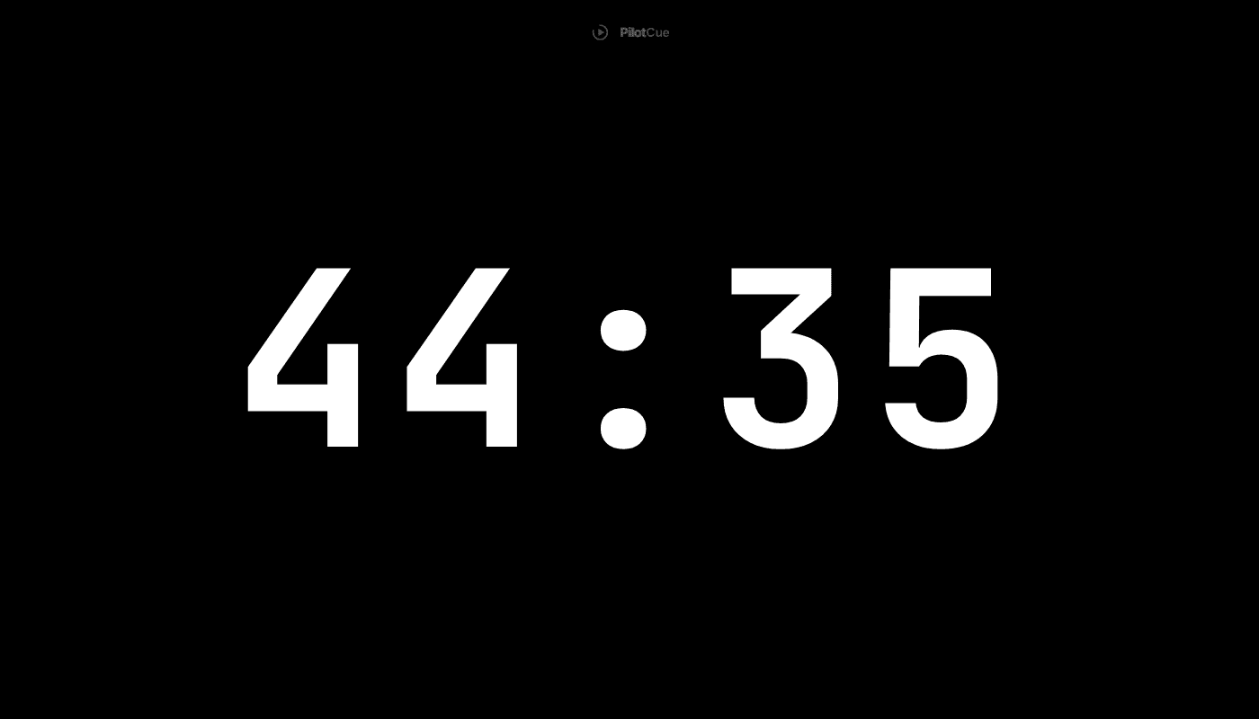 The PilotCue speaker screen showing only a very large countdown on a black background.